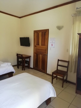 Imagen de la habitación del Hotel Kam Tu. Foto 11