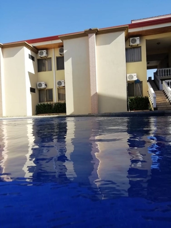 Imagen de la piscina del Hotel Kam Tu. Foto 18