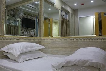 Imagen de la habitación del Hotel Kam Wai. Foto 10