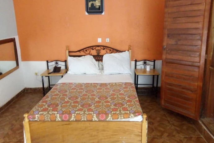 Imagen de la habitación del Hotel Kama. Foto 15