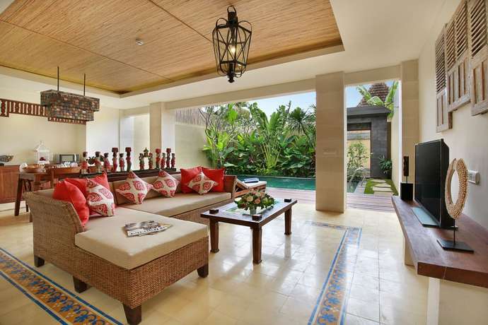 Imagen de la habitación del Hotel Kamajaya Villas Bali. Foto 6