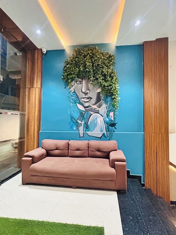 Imagen de los interiores del Hotel Kamakhya Inn. Foto 16