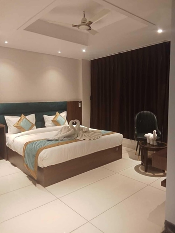 Imagen de la habitación del Hotel Kamakhya Inn. Foto 5