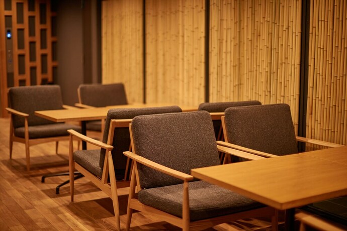 Imagen del bar/restaurante del Hotel Kamakura. Foto 21