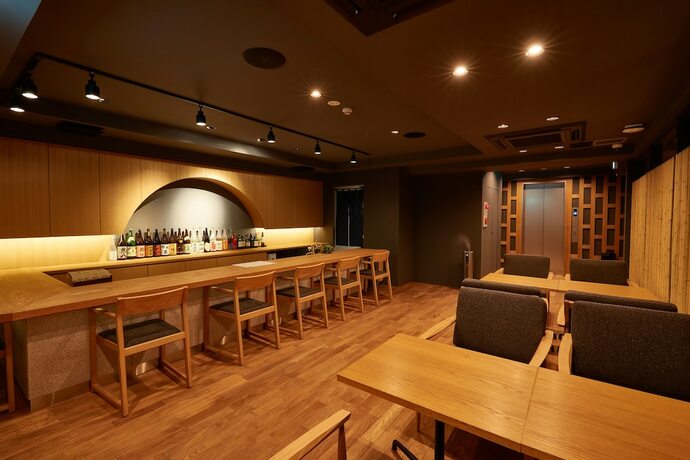 Imagen del bar/restaurante del Hotel Kamakura. Foto 22