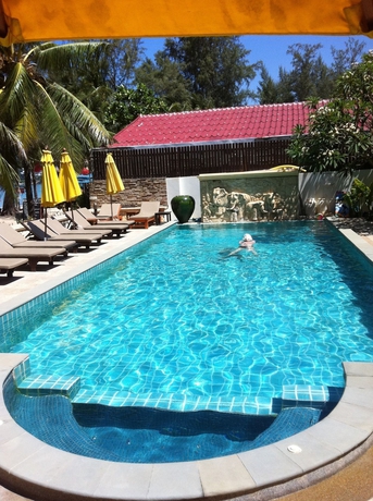 Imagen de los exteriores del Hotel Kamala Beachfront Apartment. Foto 12