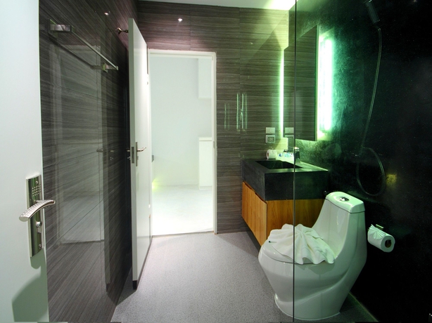 Imagen de la habitación del Hotel Kamala Resort and Spa. Foto 8