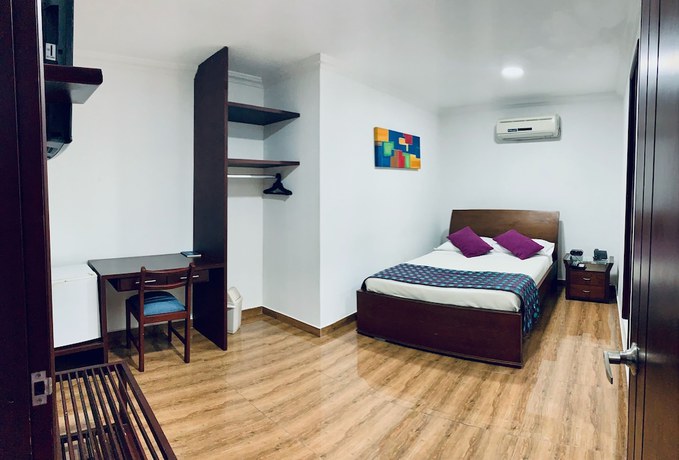 Imagen de la habitación del Hotel Kamani Florencia. Foto 10