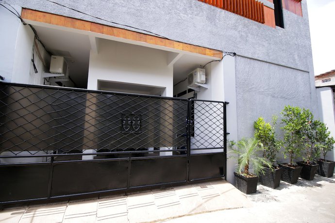 Imagen general del Hotel Kamar Keluarga Haji Peeng Syariah. Foto 2