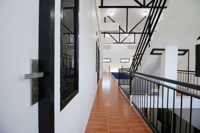 Imagen de los interiores del Hotel Kamar Keluarga Haji Peeng Syariah. Foto 14