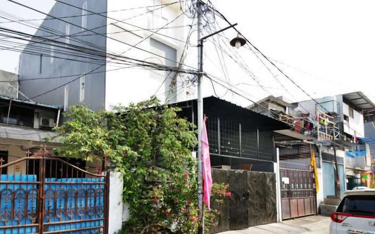 Imagen de los exteriores del Hotel Kamar Keluarga Jelambar Syariah. Foto 12