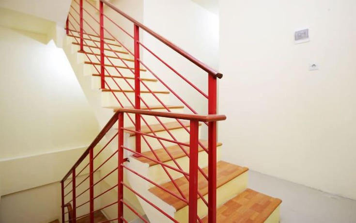 Imagen de los interiores del Hotel Kamar Keluarga Jelambar Syariah. Foto 13