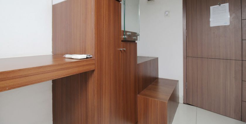 Imagen de la habitación del Hotel Kamar Keluarga Kemanggisan Syariah. Foto 8