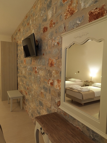 Imagen de la habitación del Hotel Kamares Villas. Foto 9