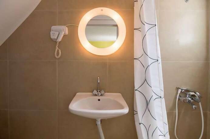 Imagen de la habitación del Hotel Kamaria Apartments. Foto 18