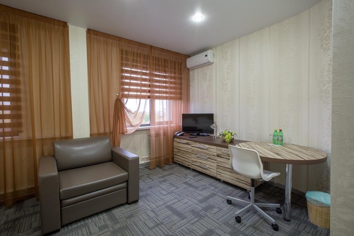 Imagen general del Hotel Kamarooms Business and Spa. Foto 8