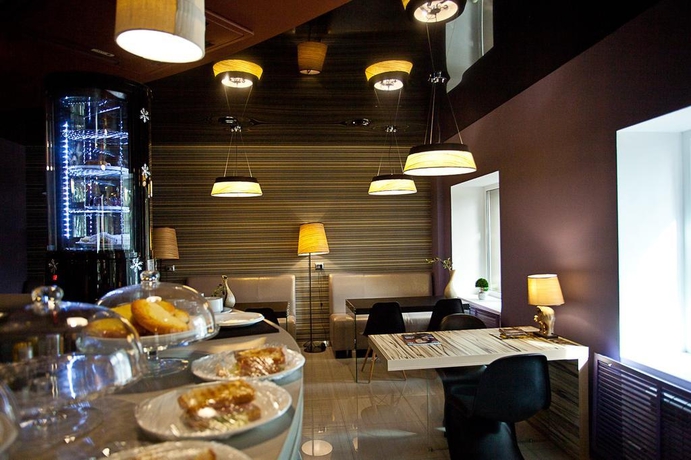 Imagen general del Hotel Kamarooms Business and Spa. Foto 13