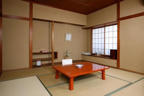 Imagen de la habitación del Hotel Kamata. Foto 6