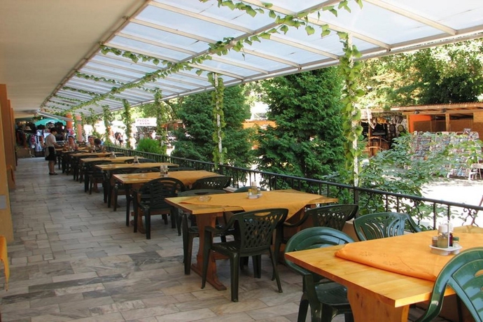 Imagen general del Hotel Kamchia Park. Foto 7