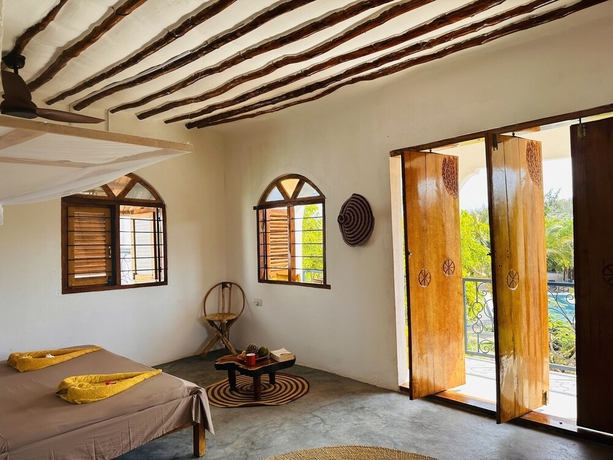 Imagen de la habitación del Hotel Kameleon Blue. Foto 5