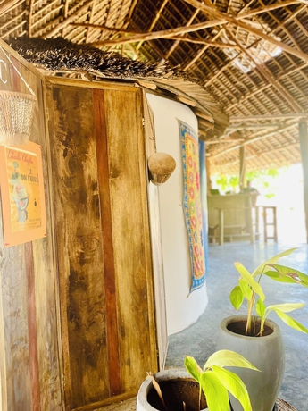 Imagen de los interiores del Hotel Kameleon Blue. Foto 15