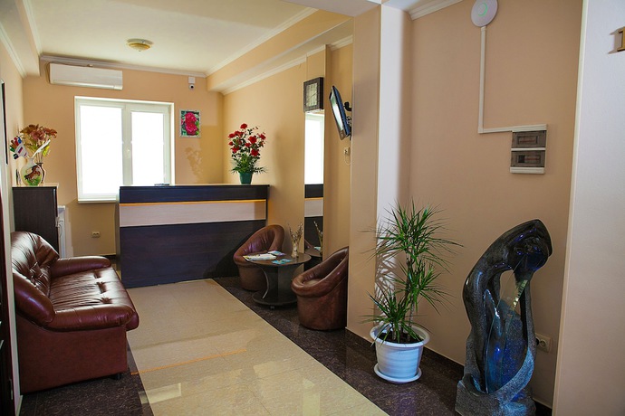 Imagen de los interiores del Hotel Kamelia. Foto 19