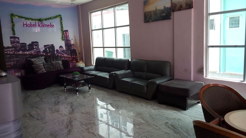 Imagen de los interiores del Hotel Kamelia, Kepala Batas. Foto 11