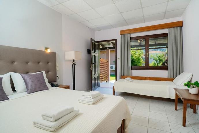 Imagen de la habitación del Hotel Kamelia and Semeli. Foto 9