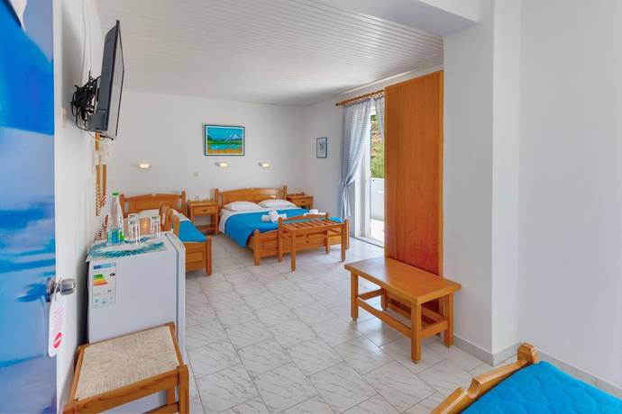 Imagen de la habitación del Hotel Kamelo. Foto 14