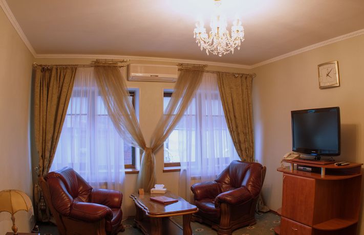 Imagen de la habitación del Hotel Kamelot, Kiev. Foto 12