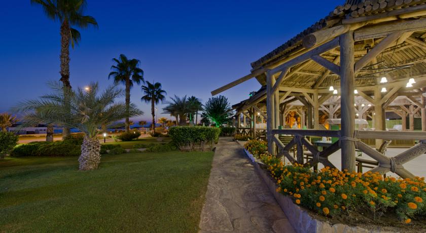 Imagen de los exteriores del Hotel Kamelya Aishen Club. Foto 9