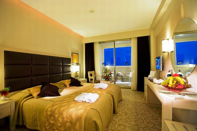 Imagen general del Hotel Kamelya World Fulya. Foto 3