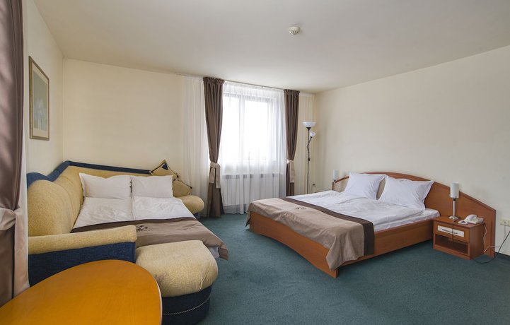 Imagen de la habitación del Hotel Kamena. Foto 16