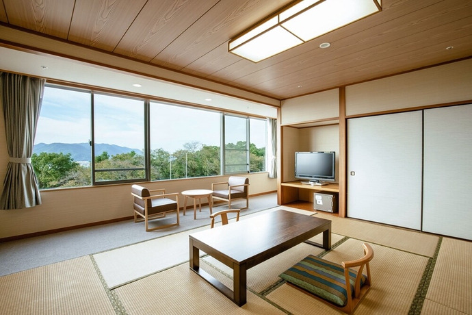 Imagen de la habitación del Hotel Kamenoi Kanonji. Foto 4