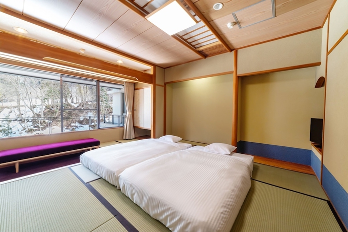 Imagen de la habitación del Hotel Kamenoi Nikko Yunishigawa. Foto 15