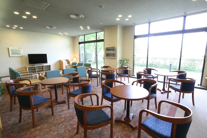 Imagen del bar/restaurante del Hotel Kamenoi Ome. Foto 2