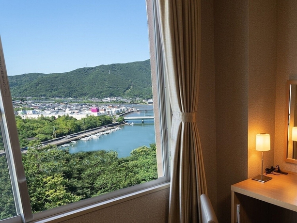 Imagen de la habitación del Hotel Kamenoi Toba. Foto 6