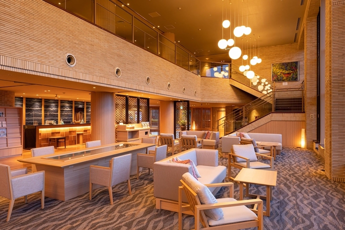 Imagen de los interiores del Hotel Kamenoi Toba. Foto 18