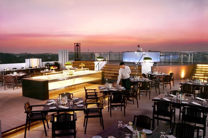 Imagen del bar/restaurante del Hotel Kameo Grand Rayong and Serviced Apartments. Foto 4