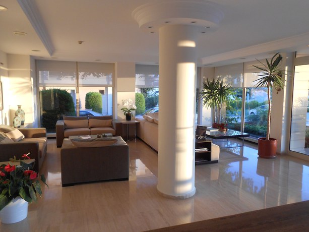 Imagen de los interiores del Hotel Kamer Exclusive and Suites. Foto 13