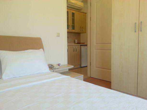Imagen de la habitación del Hotel Kamer Exclusive and Suites. Foto 8