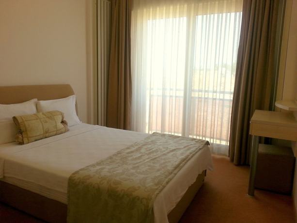 Imagen de la habitación del Hotel Kamer Exclusive and Suites. Foto 9