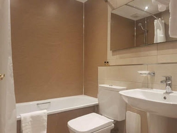 Imagen de la habitación del Hotel Kames. Foto 17