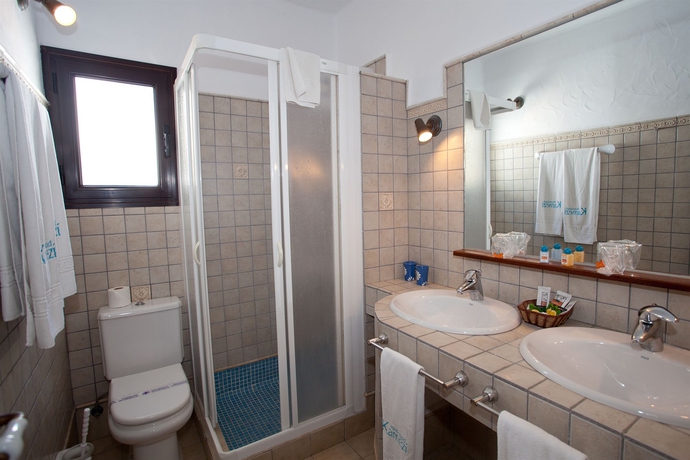 Imagen de la habitación del Hotel Kamezí Boutique Villas. Foto 3