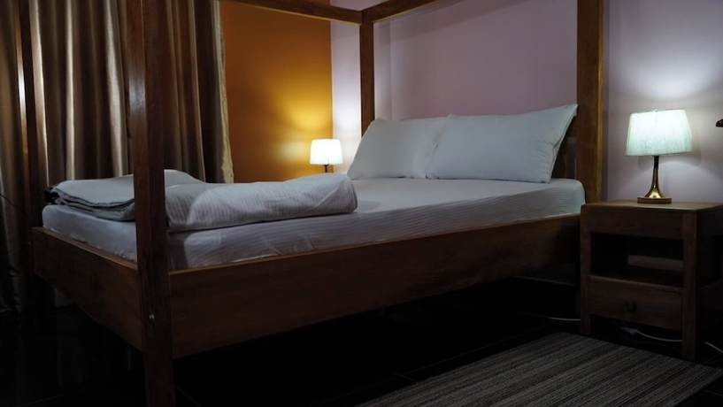 Imagen de la habitación del Hotel Kamfart Safari Lodge. Foto 12