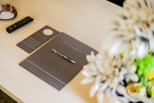 Imagen de la habitación del Hotel Kamilla. Foto 8