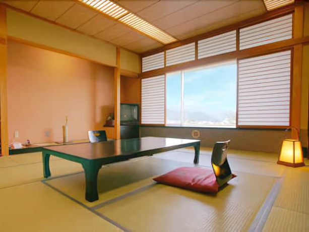 Imagen de la habitación del Hotel Kaminoyu Onsen. Foto 7