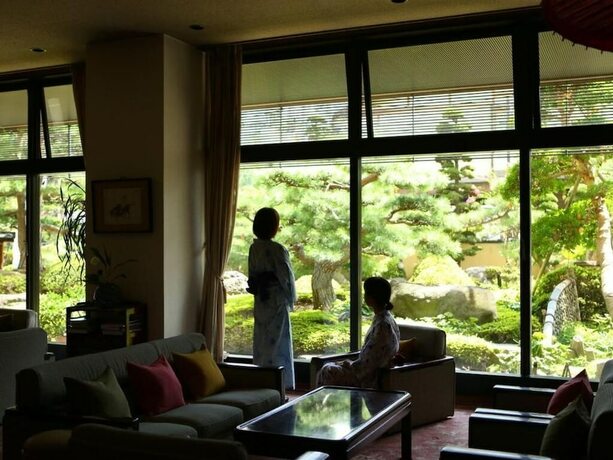 Imagen general del Hotel Kamiyamada, Chikuma. Foto 11