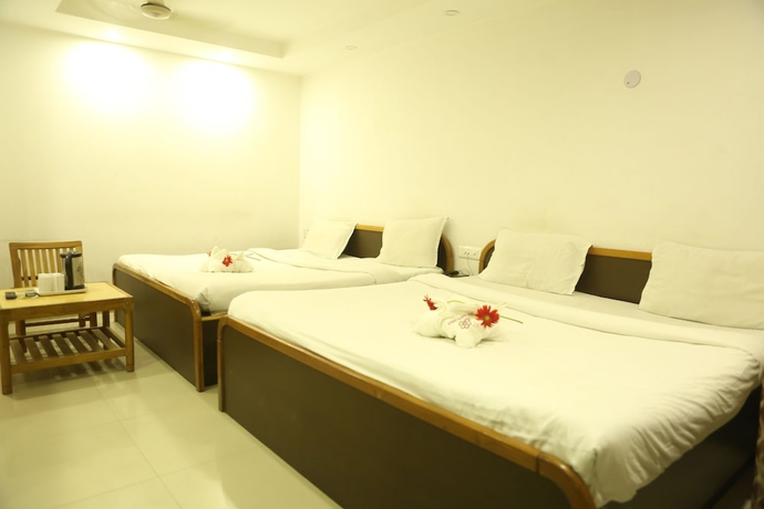Imagen de la habitación del Hotel Kamla Palace. Foto 6