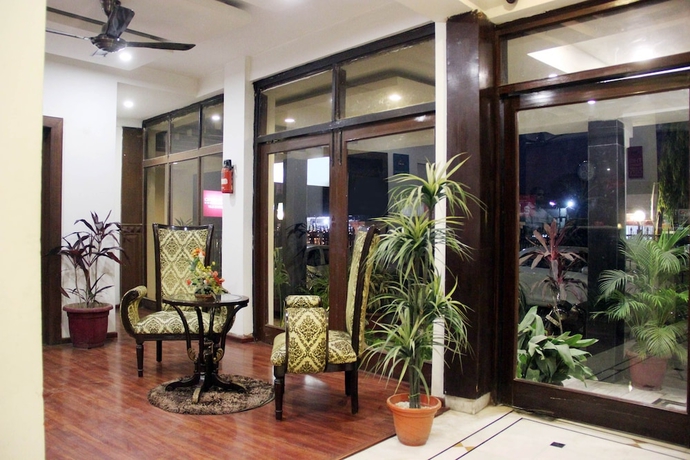 Imagen de los interiores del Hotel Kamla Palace. Foto 14